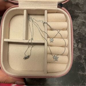 sterling silver and diamond star necklace, 0.20 carat, marilyn monroe collection